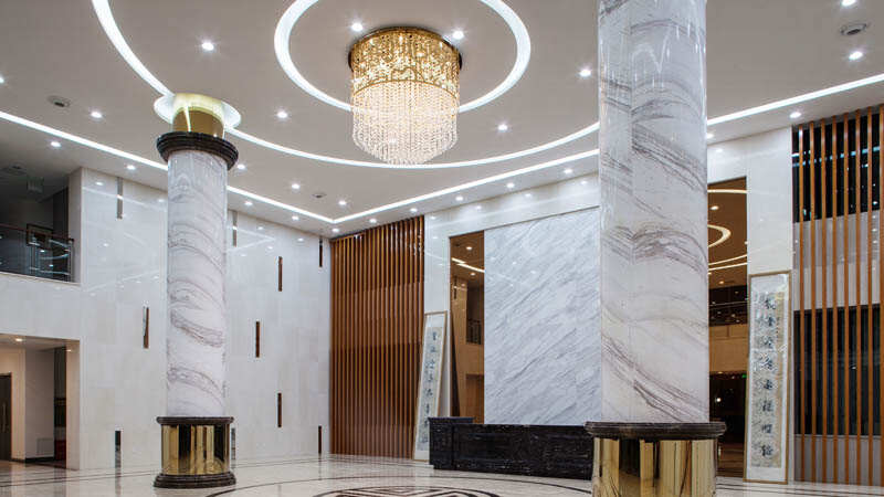 現(xiàn)代辦公室吊頂效果圖